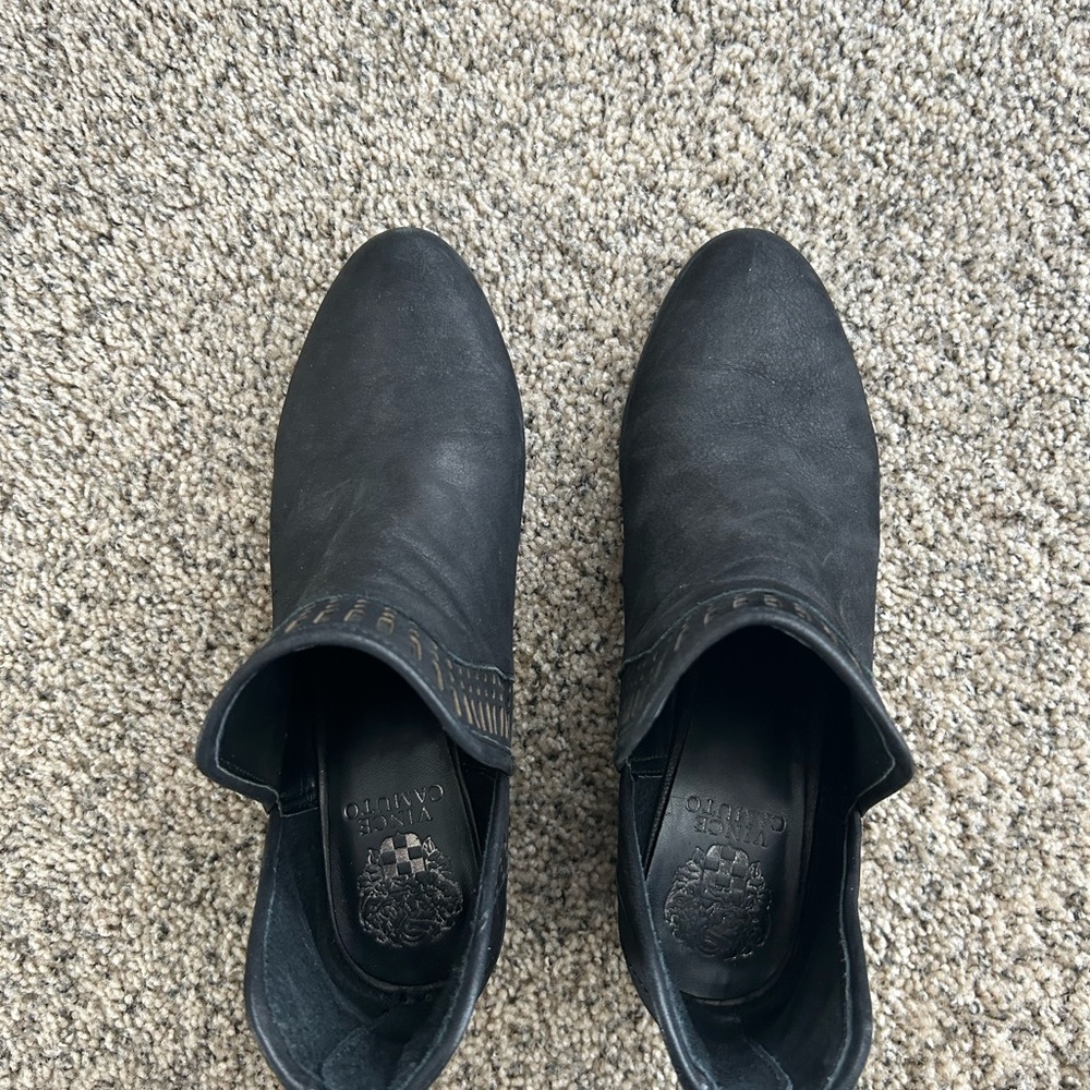 Vince Camuto Black Ankle Boots - Picture 2 of 4